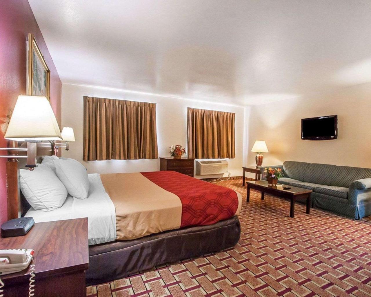 Econo Lodge Dexter Экстерьер фото